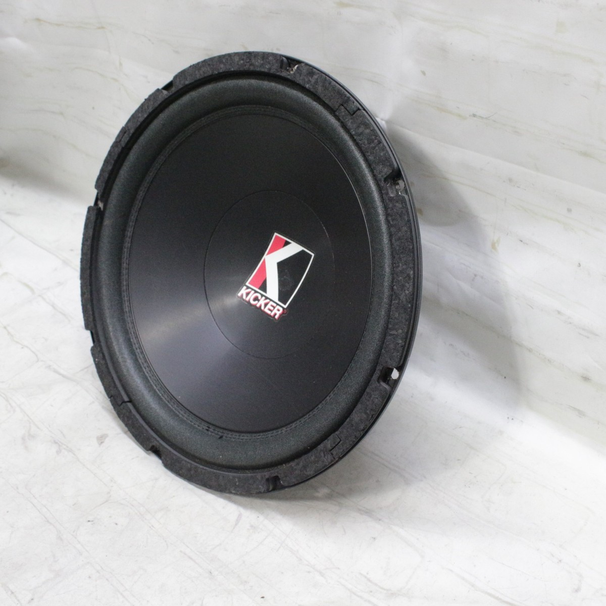 KICKER ウーファー c12a 8orm KICKER ウーファー c12a 8orm - メルカリ