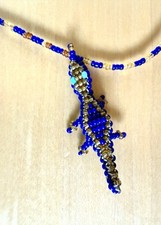 Ethno Kette Halskette Afrika Perlen blau gold Eidechse Krokodil Handarbeit 