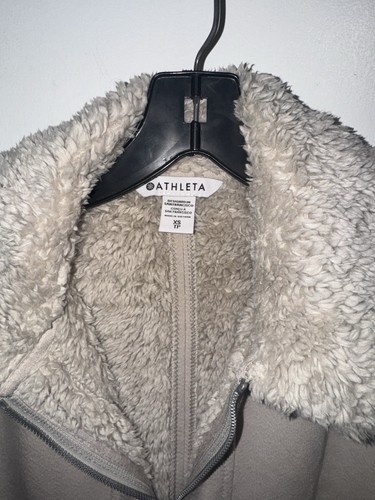 Athleta Westbound Sherpa Jacket Size XS Tan Zip Jacket - Picture 2 of 4