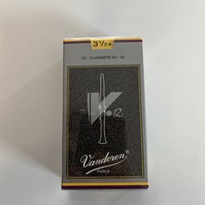 Vandoren V12 Bb Clarinet Reeds Strength 3 1/2+ Box of 10