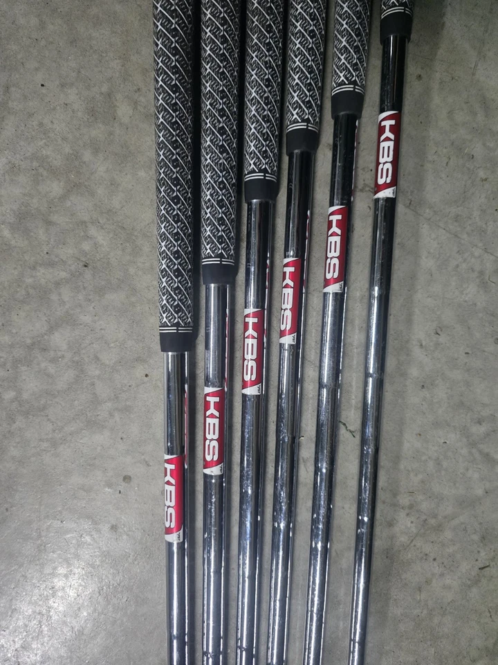 TaylorMade P790 Golf Irons - Image 4 of 4