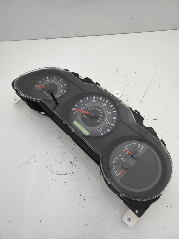Nissan Xterra Frontier Gauge Cluster 2002-04 24810 7Z803 OEM Foto 2 de 4