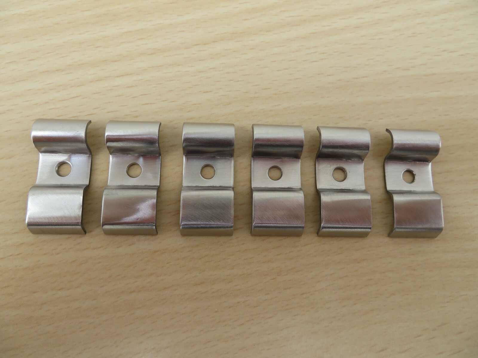 6 x TRIUMPH TR2,3,4,5 & 6 STAINLESS STEEL CLUTCH & BRAKE PIPE CLIPS eBay