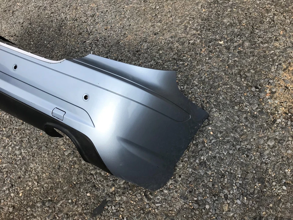OEM MERCEDES BENZ W251 R500 R350 R320 06-09 REAR BACK BUMPER COVER BLUE - Image 3 of 4