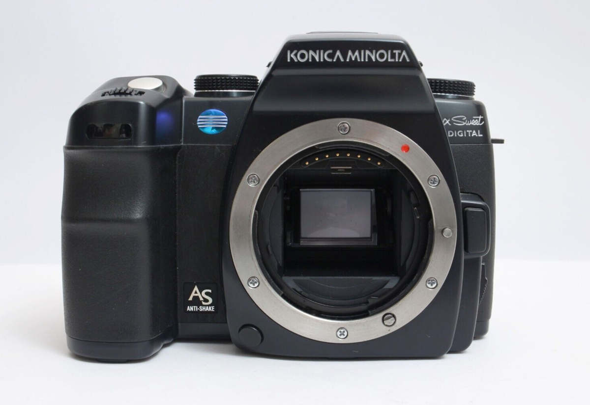 KONICA MINOLTA α Sweet DIGITAL (Kit w/AF DT ZOOM 18-70mm F3