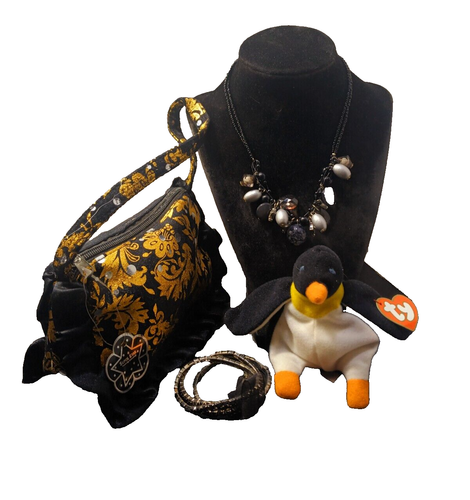 Little Girls Black Fabric Purse Love, Black beaded Necklace, Teeny B.B ๐
โ๏ธโช๐ฅ - Picture 2 of 2