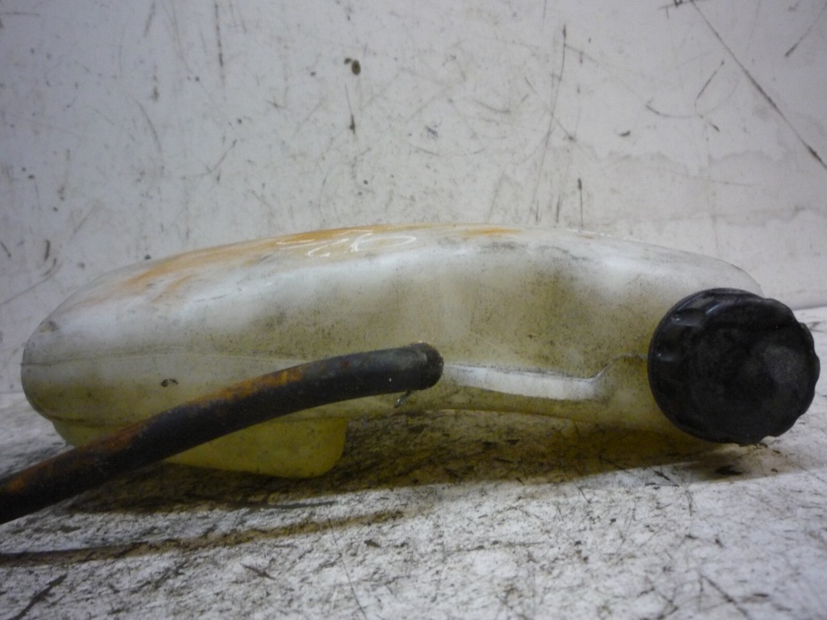 KAWASAKI 91 92 ZX7 NINJA COOLANT RESEVOIR OVERFLOW TANK OEM