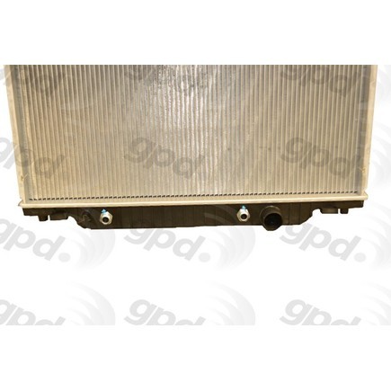 Global Parts Distributors 2886C Gpd Radiator 2886 C - Picture 4 of 7
