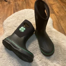 Bogs Boots Size 6 Youth Black Classic Black 4-H Rain Insulated Waterproof Snow