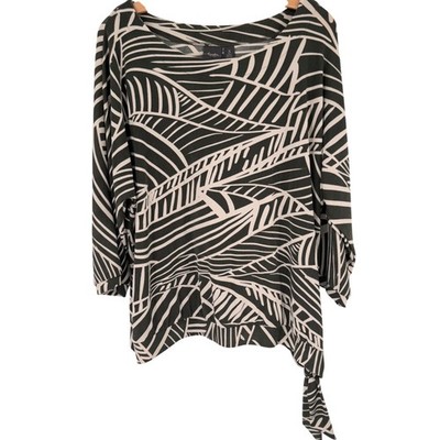 Chicos Travelers gray linear leaves Top Size XL travel knit  Womens Blouse