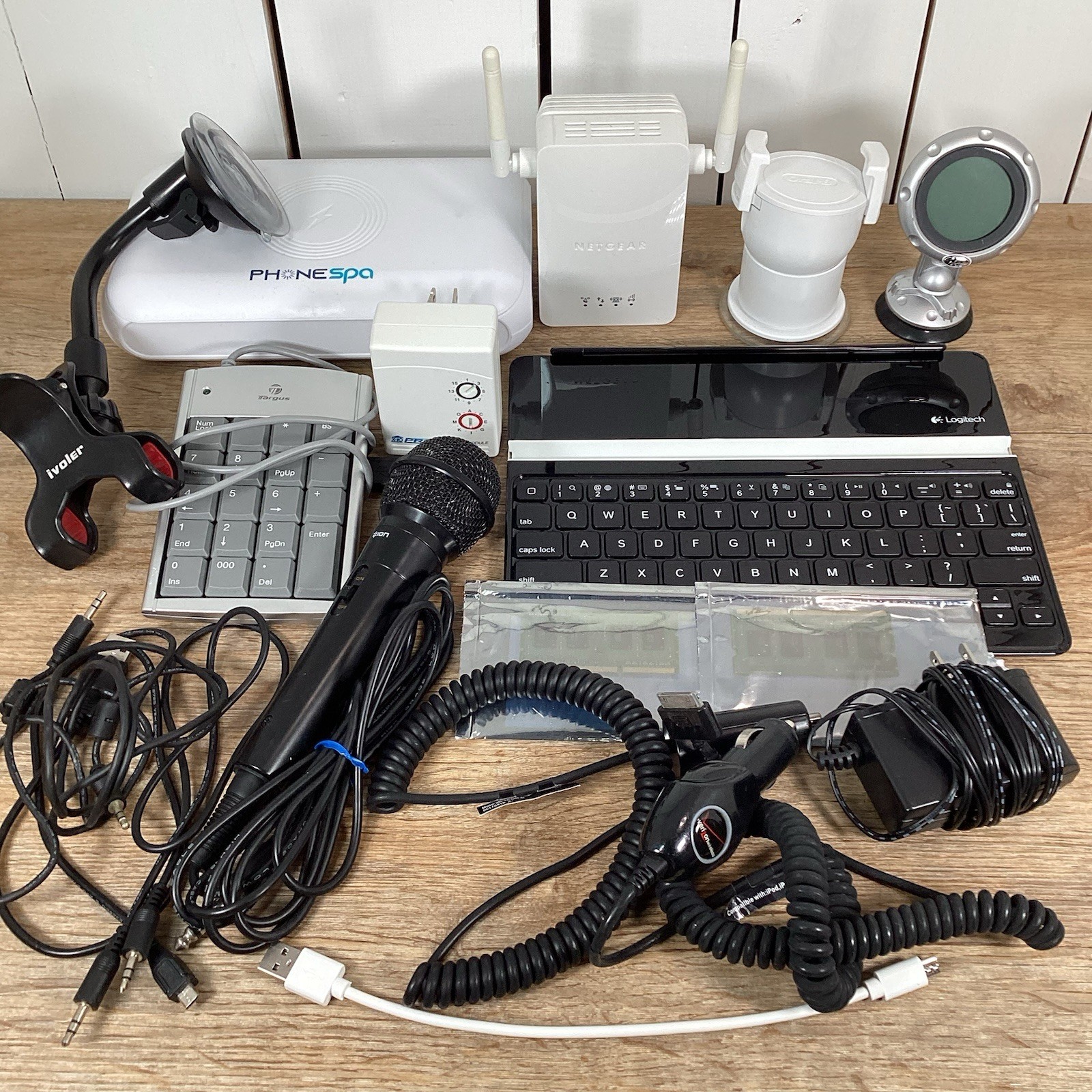 Mixed Lot Electronics- Untested-iPad Keyboard, Microphone, Memory Modules