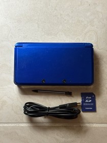 Nintendo 3DS Console Blue Edition With Charger US SELLER Very Good