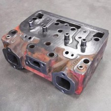 Used Cylinder Head Fits Case 1150 W8e W9e W10e W20 W20b 680ck W18 770 970 A58885
