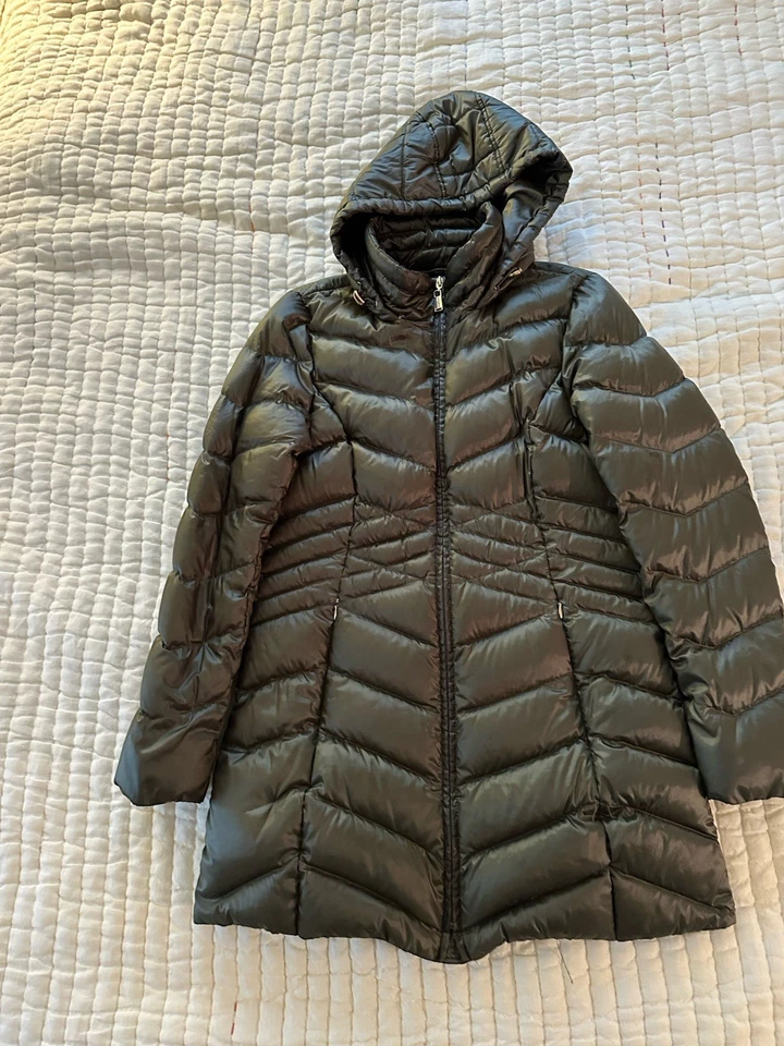 COMPANY Ellen Tracy MediumBronze Down Puffer Coat Womens - Image 3 of 4