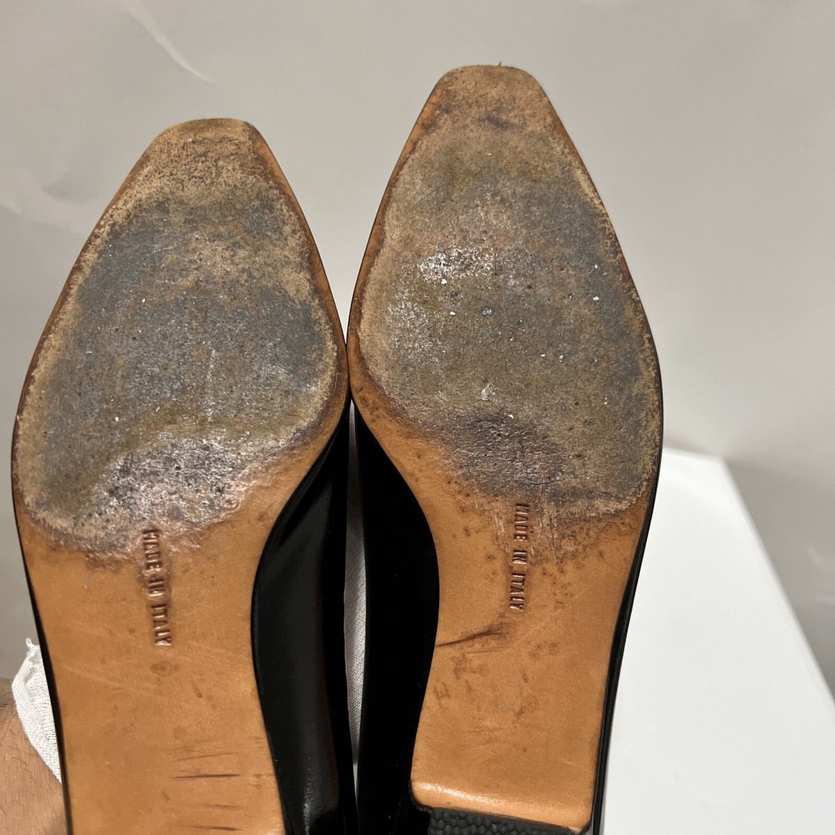 Salvatore Ferragamo Size 8- 2A NARROW Low Heel Shoes- Italy