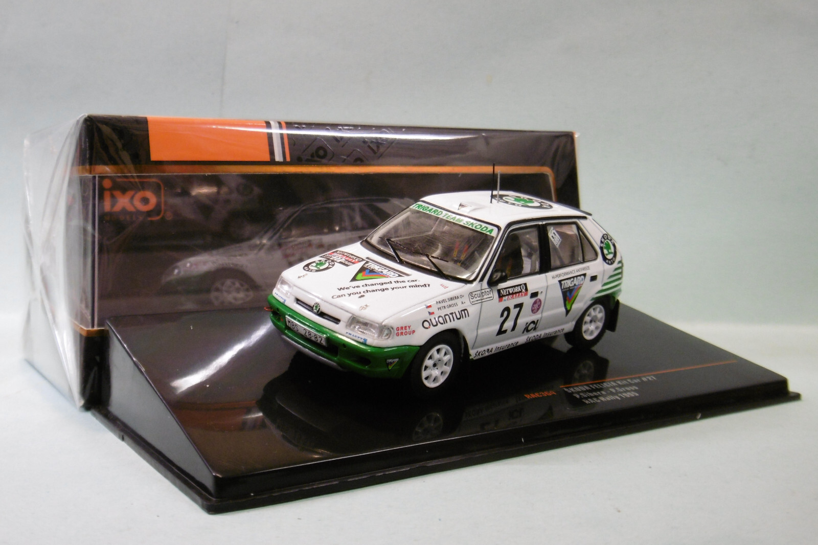 Skoda Felicia Kit Car 1/43 Ixo Rallye RAC 1995 réplique miniature en métal