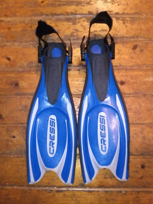 Cressi Frog Plus Diving Flippers Blue Small/Medium