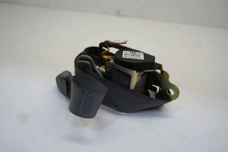 2003-06 Kia Sorento RH Right Front Passenger Seat Belt Retractor - Imagem 3 de 4