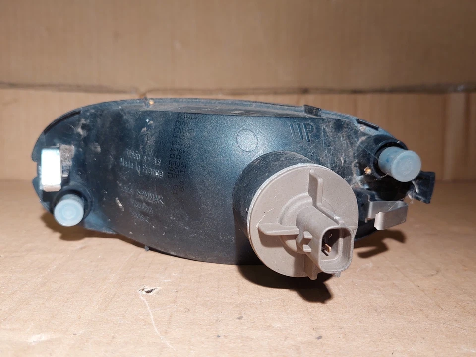 MG F Indicatore di direzione anteriore RH lato guida - trasparente XBD101020D - Immagine 4 di 4