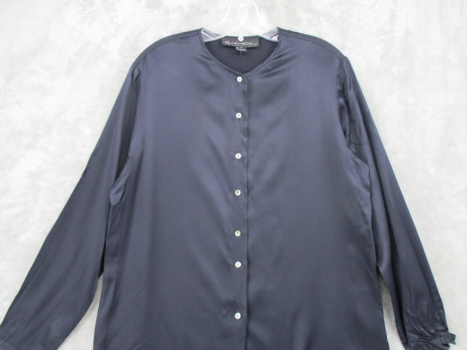 Blusa Citi by Yansi Fugel para mujer 8 botones de seda túnica frontal azul marino carrera Foto 3 de 4