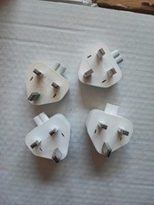 Apple AC Power Adapter Plugs In Good Condition for Apple Mac