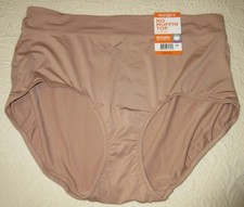 1 pr WARNER'S TAN NO PINCH NO PROBLEM HIP HI CUT panties sz 9/2x