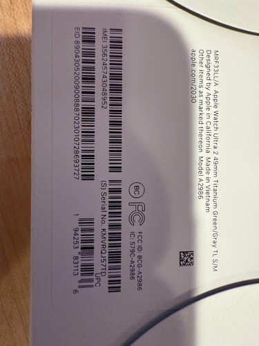 Apple Watch Ultra 2 - Natural Titanium with SpO2 Sensor Enabled - Photo 3 sur 5