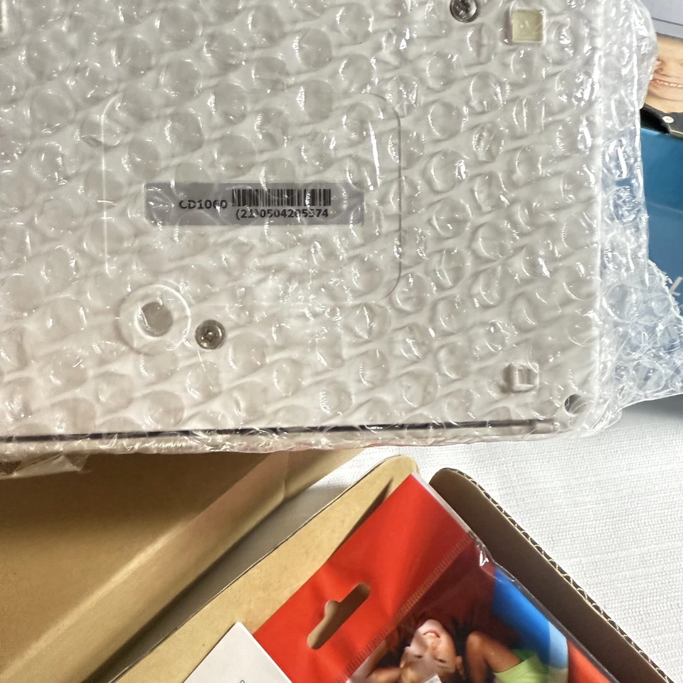 Silver Canon SELPHY CP780 Compact Photo Printer (4x6 Postcard Size) for camera - Image 2 of 4