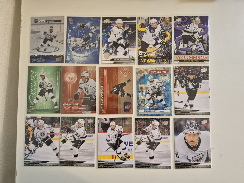 Hockey 28 Card Lot, Los Angeles Kings (Clarke, Byfield, Fiala)