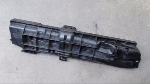 Träger Halter Zarge Kühler Wasserkühler 7524912 BMW 330xd DPF Touring Bj 2008