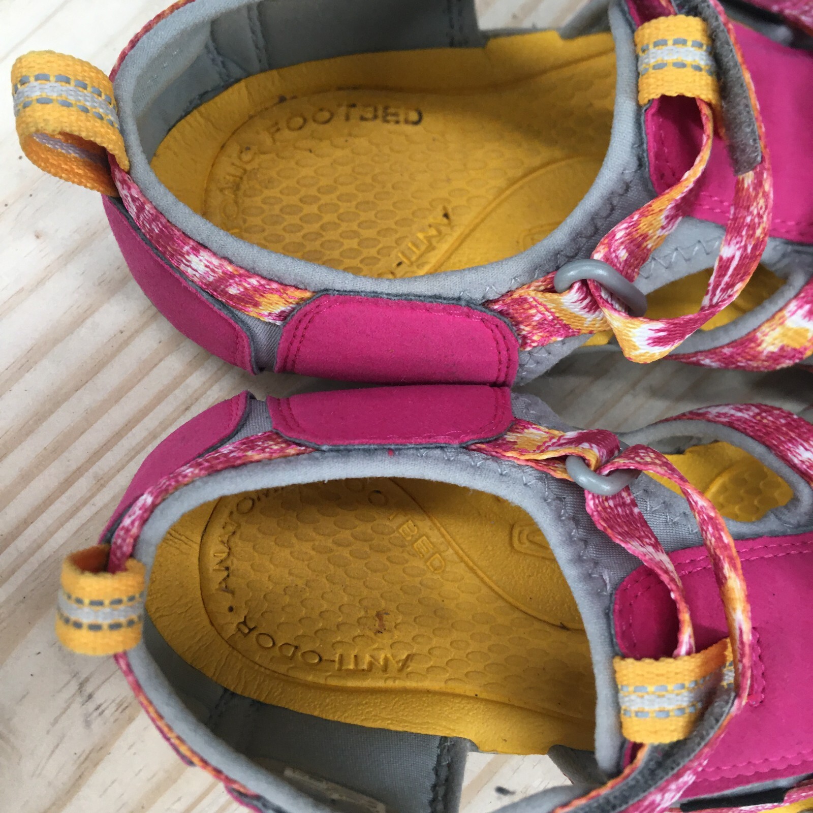 Sandali da trekking Keen giovani 7 Seacamp II CNX rosa tintura cravatta con gancio e anello 1026320