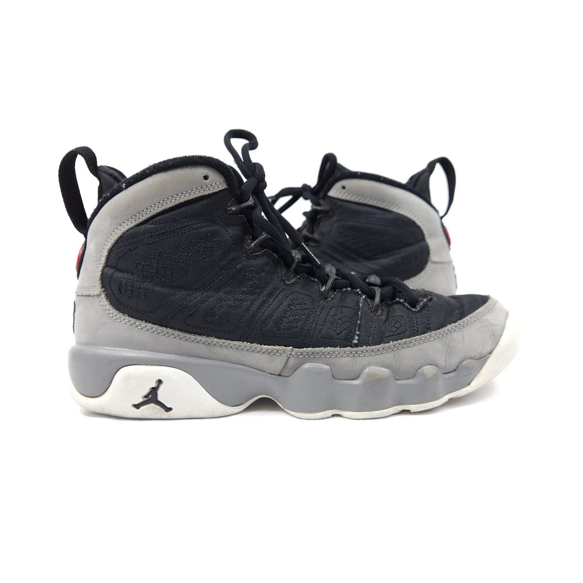 Size 4.5Y- Nike Air Jordan 9 Retro Particle Grey GS (302359