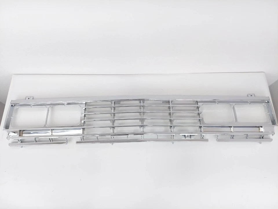 Chrome Grille for Nissan DATSUN 720 PICKUP 1983-86 NAVARA FRONTIER 74111-EJ3200 - Image 4 of 4