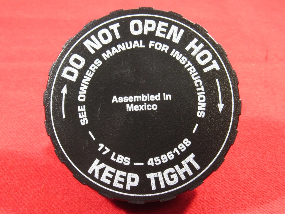 Dodge Ram Chrysler Jeep Radiador Refrigerante Depósito Botella TAPA TANQUE NUEVO OEM MOPAR Foto 3 de 4