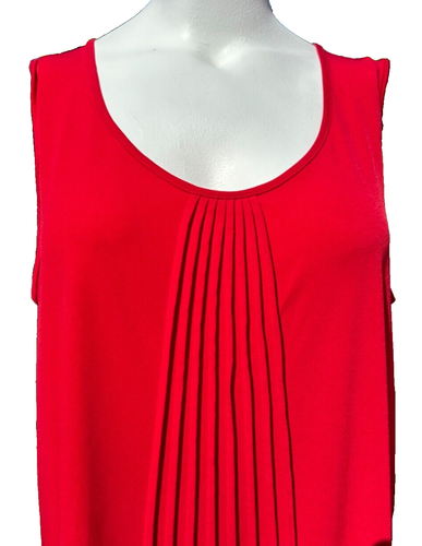Catherines Top Woman Plus SZ 0X 14/16W Red Pleated Front Scoop Neck Sleeveless - Picture 2 of 11