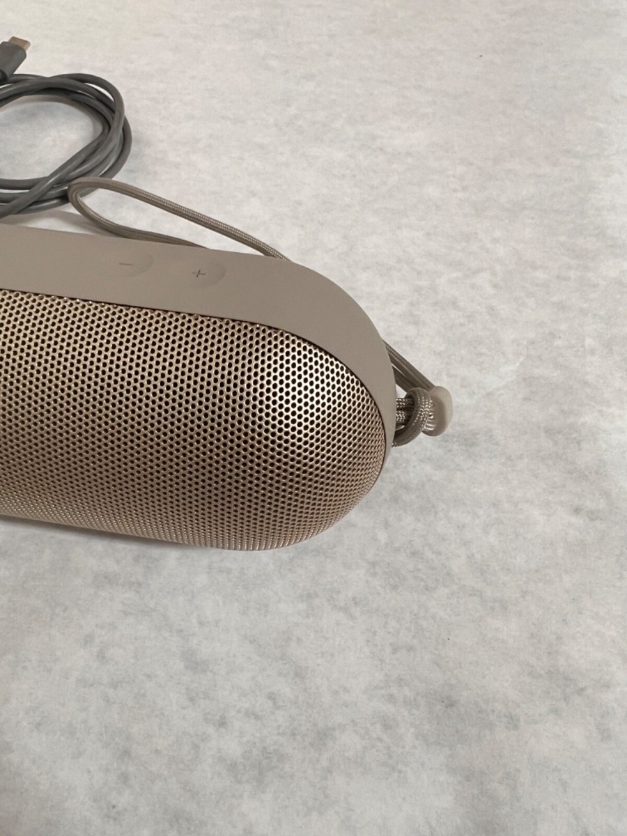 Apple Beats Pill Wireless Portable Bluetooth Speaker Champagne