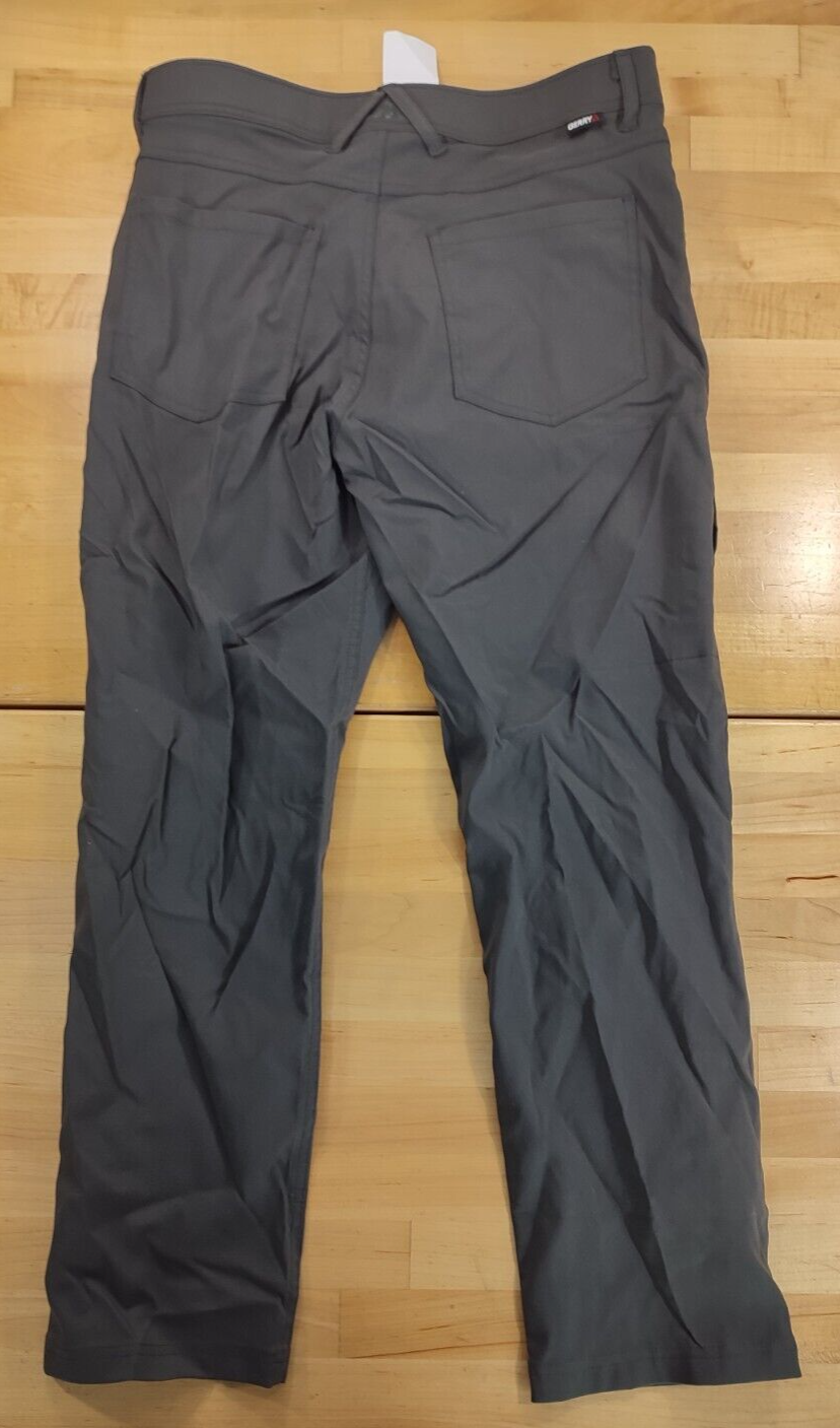 Gerry Men’s Venture Commuter Pant Stretch Fabric Leg Zip Pocket Gray