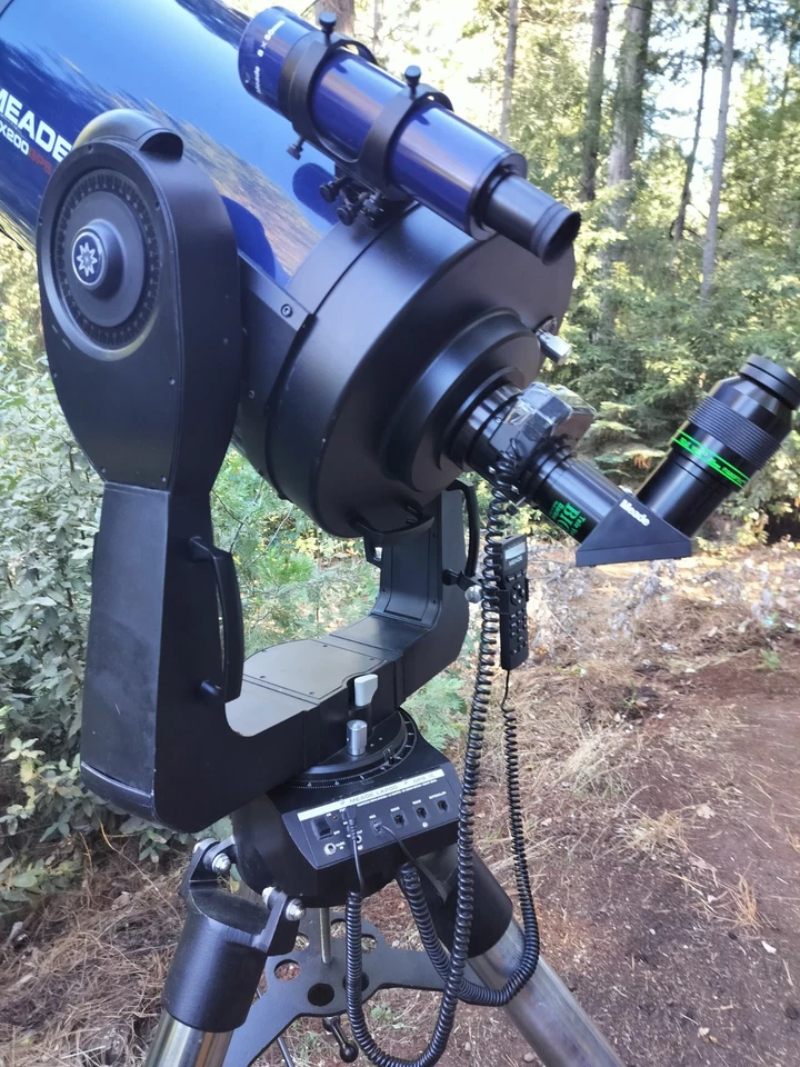 14" Meade LX 200 GPS Telescope with Case and Accessories NIB - Image 4 of 4