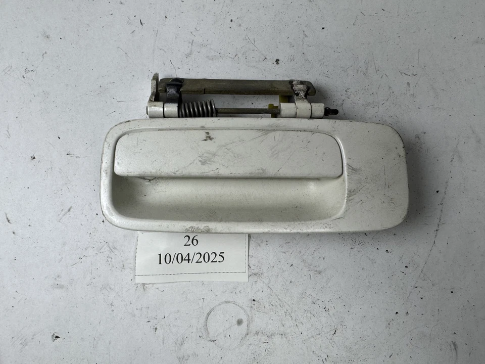 Manija exterior trasera izquierda Toyota Avalon 2000-2004 blanco perla Foto 3 de 4