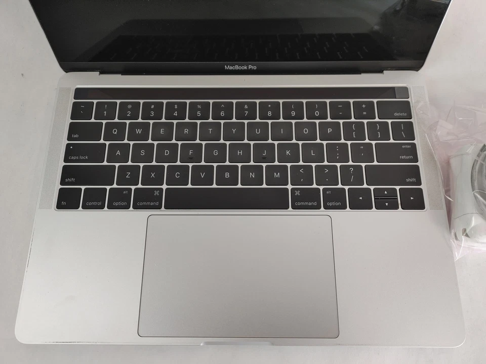 Apple MacBook Pro A1706 Core i5-6267U 2.90 GHz 8 GB DDR3 500 GB NVMe macOS - Image 4 of 4