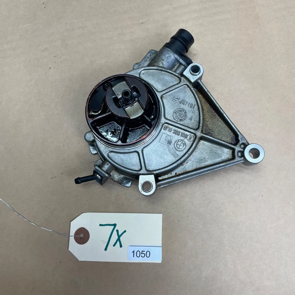 BMW 228i 328i 428i 528i F22 F30 F32 F36 F10 N20 N26 2012-18 bomba de vacío OEM Foto 3 de 4