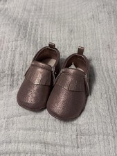 Cat Jack Baby Girl s Moccasin Shoes Fringe Pink Glitter Metallic Sparkly 3-6m.