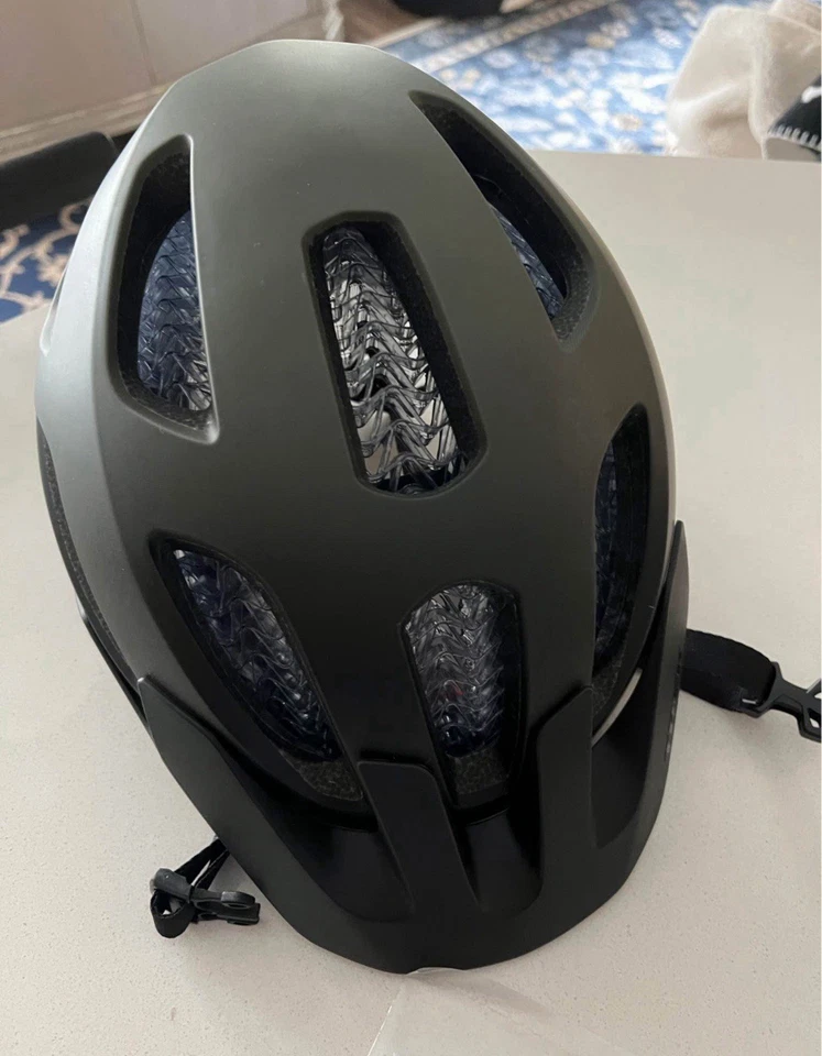 Trek Mountain Bike Helmet Black Ventilated Adjustable, Size S - Image 2 of 4