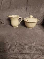 Yellow Corningware Tableware Stoneware Scalloped Creamer Sugar Bowl Set