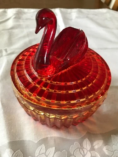 Vintage Jeanette Glass Amberina Glass Swan Candy Dish w/ Lid Ombre Red / Yellow