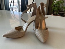 DREAM PAIRS Women  s Ankle Strap Close Toe Chunky High Heel Pump Dress Shoes
