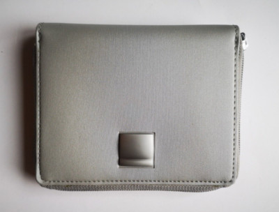 REFLECTS Wallet Women Grey Shiny Paper money Credit cards Cash ID