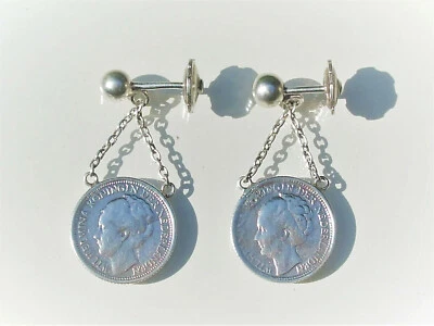 BELLES BOUCLES D'OREILLES ANCIENNES 1940 en ARGENT avec MONNAIE des PAYS-BAS - Photo 1/4