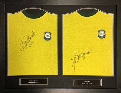 Ronaldinho | Maillots et ballons signés et certifiés authentiques | LCS Ronaldinho | Maillots et ballons signés et certifiés authentiques | LCS