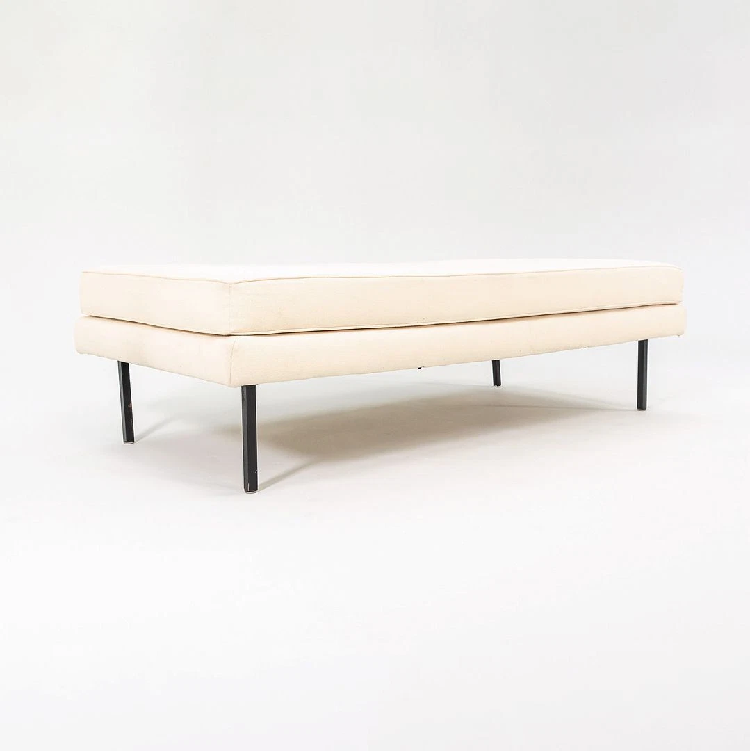 1960s Richard Schultz for Knoll Daybed Lounge w Fabric Upholstery and Metal Legs